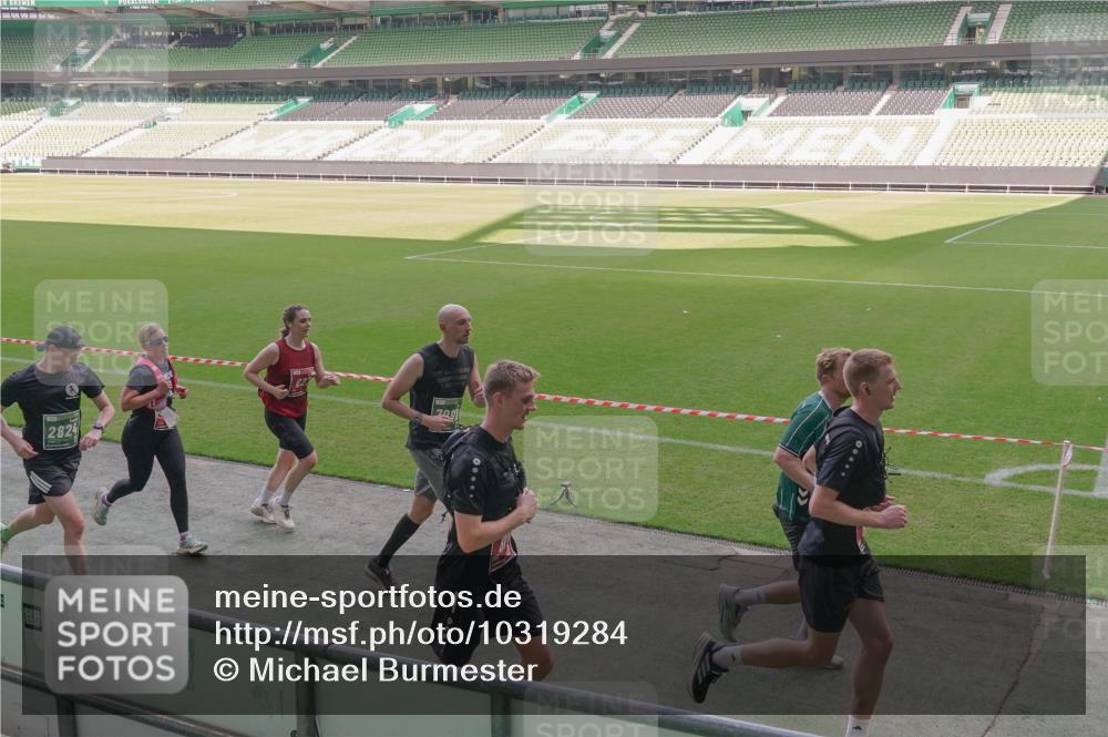 13.09.2026 - 21. swb-Marathon Bremen Michael Burmester http://msf.ph/oto/10319284 13.09.2026 12:54:24 Laufen im Stadion 145, 161, 189, 201, 313, 376, 385, 388, 461, 472, 481, 495, 541, 560, 615, 616, 666, 675, 696, 740, 755, 816, 827, 982, 985, 987, 1053, 1056, 1076, 1197, 1207, 1390, 1419, 1433, 1445, 1468, 1528, 1551, 1599, 1631, 1658, 1664, 1704, 1707, 1814, 2055, 2125, 2234, 2251, 2280, 2362, 2383, 2390, 2401, 2422, 2454, 2474, 2499, 2623, 2701, 2733, 2801, 2820, 2824, 2858, 2870, 2882, 2913, 2922, 2962, 2971, 2997, 3012, 3054, 3134, 3175, 3206, 3241, 3246, 3346, 3356, 3357, 3362, 3413, 3716 meine-sportfotos.de