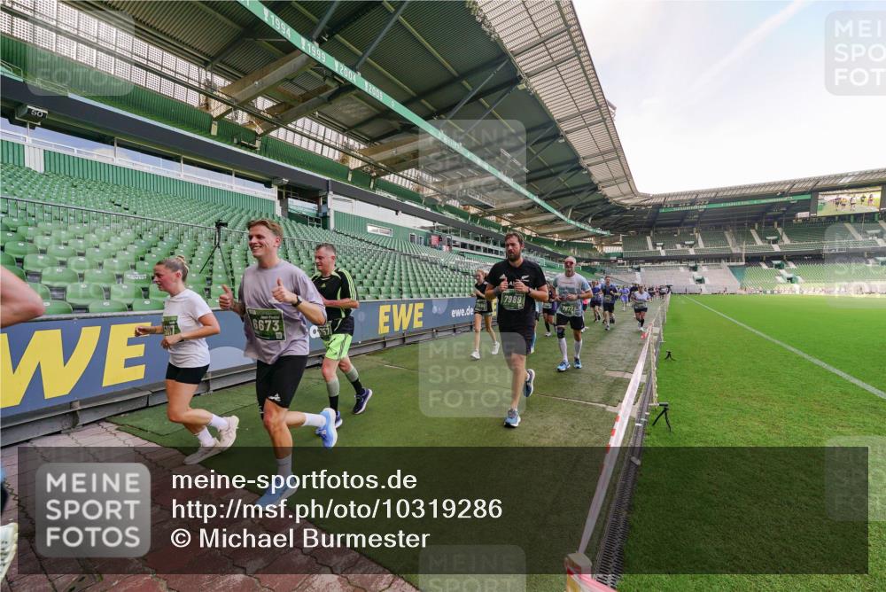 13.09.2026 - 21. swb-Marathon Bremen Michael Burmester http://msf.ph/oto/10319286 13.09.2026 13:17:58 Laufen im Stadion 134, 267, 271, 311, 404, 449, 486, 546, 588, 732, 753, 837, 921, 990, 1057, 1424, 1425, 1431, 1790, 1813, 1825, 1844, 1868, 1987, 2056, 2067, 2096, 2123, 2137, 2259, 2294, 2357, 2358, 2381, 2389, 2419, 2453, 2532, 2550, 2562, 2586, 2601, 2614, 2647, 2655, 2797, 2821, 2849, 2857, 2879, 2880, 2893, 2984, 2996, 2999, 3096, 3100, 3104, 3146, 3180, 3195, 3210, 3213, 3314, 3337, 3366, 3421, 3431, 3476, 3479, 3501, 3506, 3537, 3548, 3633, 3654, 3740, 3879, 4478 meine-sportfotos.de