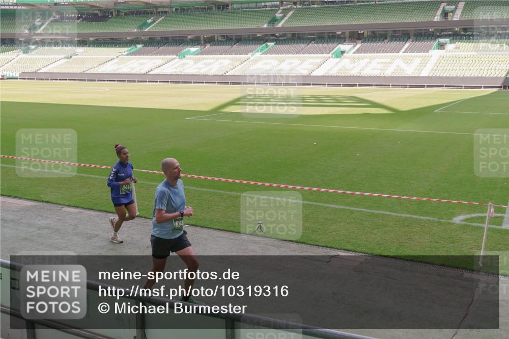 13.09.2026 - 21. swb-Marathon Bremen Michael Burmester http://msf.ph/oto/10319316 13.09.2026 12:54:28 Laufen im Stadion 145, 161, 189, 201, 313, 376, 385, 388, 461, 472, 481, 495, 541, 560, 615, 616, 666, 675, 696, 740, 755, 816, 827, 982, 985, 987, 1053, 1056, 1076, 1197, 1207, 1390, 1419, 1433, 1445, 1468, 1551, 1599, 1631, 1658, 1664, 1704, 1707, 1814, 2055, 2125, 2234, 2251, 2280, 2362, 2383, 2390, 2401, 2422, 2454, 2474, 2499, 2623, 2701, 2733, 2801, 2820, 2824, 2858, 2870, 2882, 2913, 2922, 2962, 2971, 2997, 3012, 3054, 3134, 3175, 3206, 3241, 3246, 3346, 3356, 3357, 3413, 3716 meine-sportfotos.de
