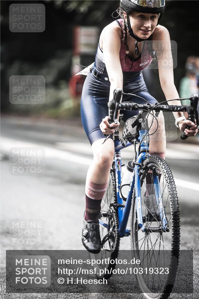 13.09.2026 - Stadtparktriathlon H.Heesch http://msf.ph/oto/10319323 13.09.2026 11:55:14 Radfahren 779, 788, 800, 856, 893, 905, 948 meine-sportfotos.de