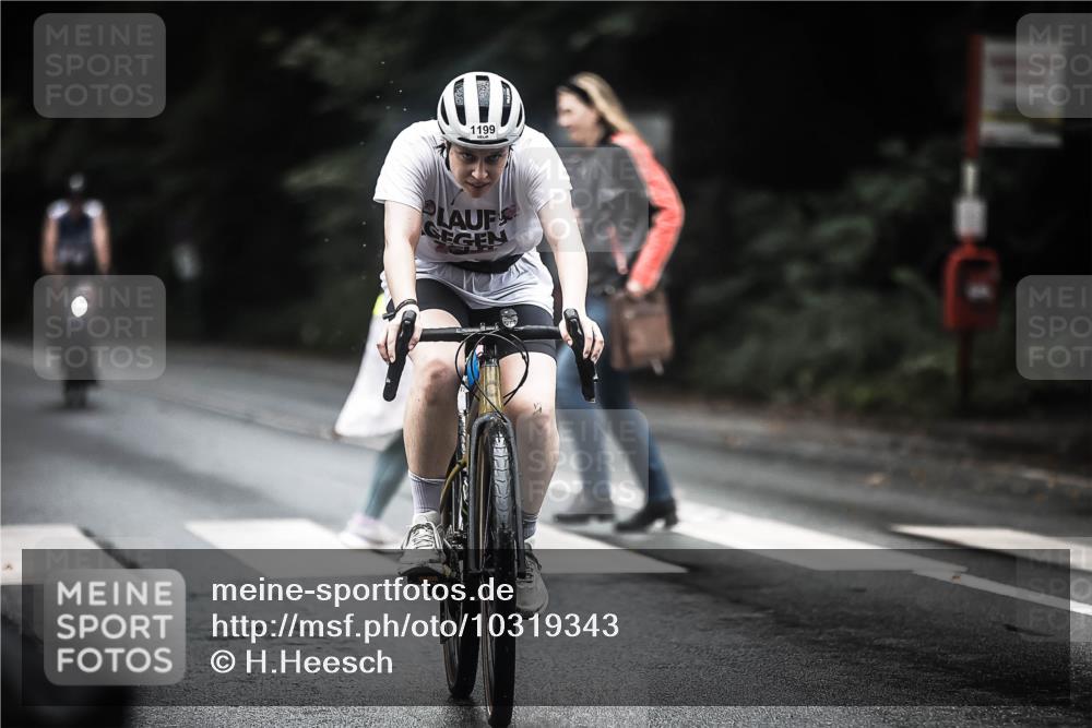 13.09.2026 - Stadtparktriathlon H.Heesch http://msf.ph/oto/10319343 13.09.2026 13:03:38 Radfahren 1097, 1199, 1225, 1226, 1389 meine-sportfotos.de