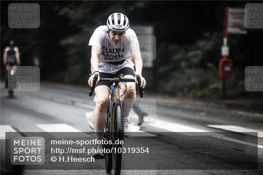 13.09.2026 - Stadtparktriathlon H.Heesch http://msf.ph/oto/10319354 13.09.2026 13:03:38 Radfahren 1097, 1199, 1225, 1226, 1389 meine-sportfotos.de