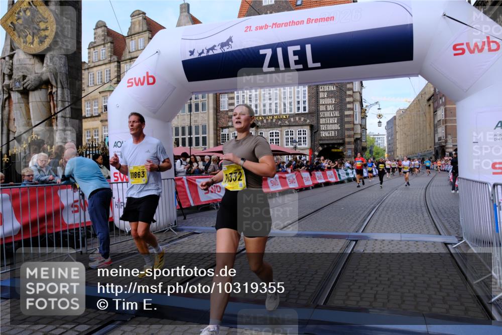 13.09.2026 - 21. swb-Marathon Bremen Tim E. http://msf.ph/oto/10319355 13.09.2026 10:58:15 Ziel 10078, 10543, 10559, 10565, 10604, 10707, 10728, 10826, 10903, 10931, 10932, 11136, 11332, 11824, 11856, 11863, 12228, 12231, 12427, 12551, 12555 meine-sportfotos.de