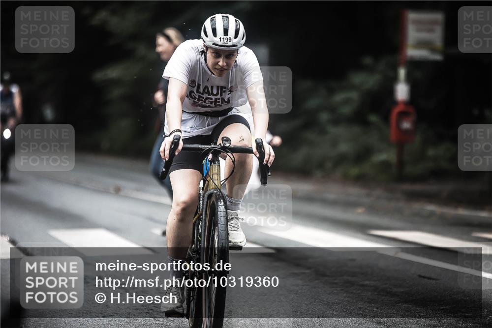 13.09.2026 - Stadtparktriathlon H.Heesch http://msf.ph/oto/10319360 13.09.2026 13:03:38 Radfahren 1097, 1199, 1225, 1226, 1389 meine-sportfotos.de