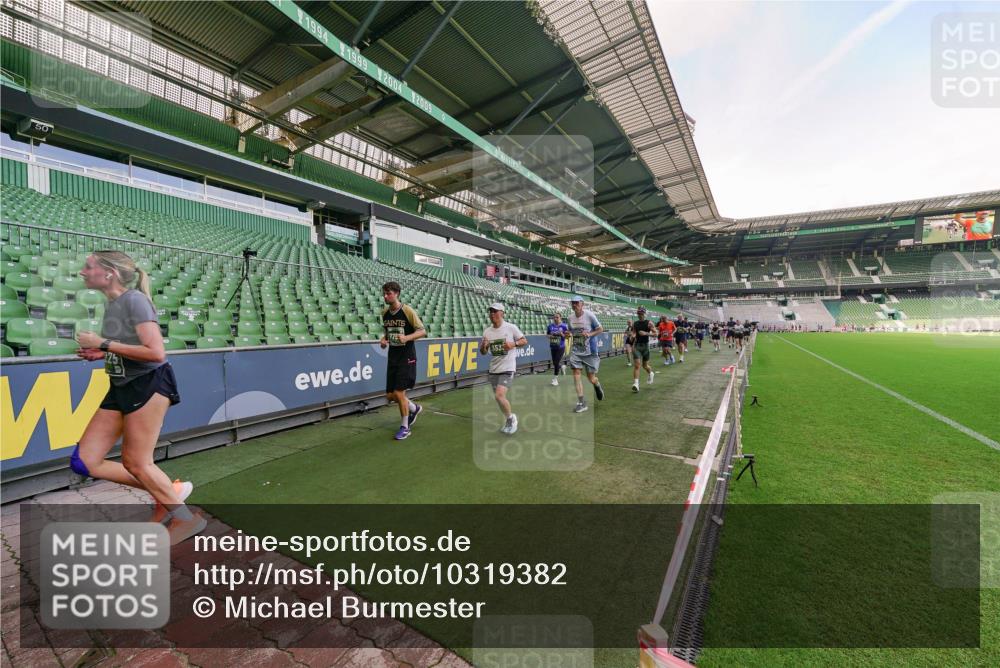13.09.2026 - 21. swb-Marathon Bremen Michael Burmester http://msf.ph/oto/10319382 13.09.2026 13:18:07 Laufen im Stadion 134, 267, 271, 311, 404, 449, 486, 546, 588, 732, 753, 837, 921, 1057, 1424, 1425, 1431, 1765, 1790, 1813, 1825, 1844, 1868, 1987, 2056, 2067, 2096, 2123, 2137, 2294, 2357, 2358, 2381, 2389, 2419, 2453, 2532, 2550, 2562, 2586, 2601, 2614, 2622, 2647, 2655, 2797, 2821, 2849, 2857, 2879, 2880, 2893, 2944, 2984, 2999, 3096, 3100, 3104, 3146, 3180, 3195, 3210, 3213, 3285, 3287, 3314, 3337, 3366, 3421, 3431, 3476, 3479, 3506, 3537, 3548, 3619, 3633, 3654, 3740, 3879, 4478 meine-sportfotos.de