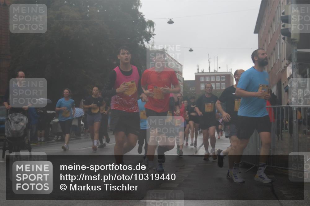 13.09.2026 - Kiel Lauf Markus Tischler http://msf.ph/oto/10319440 13.09.2026 10:50:41 Fleethörn 459, 1, 1, 0, 1, 16 meine-sportfotos.de