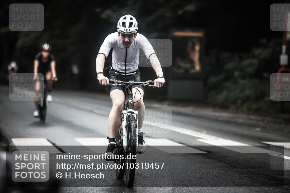 13.09.2026 - Stadtparktriathlon H.Heesch http://msf.ph/oto/10319457 13.09.2026 13:03:48 Radfahren 1191, 1200, 1218, 1225, 1226, 1253, 1311, 1413, 1427 meine-sportfotos.de