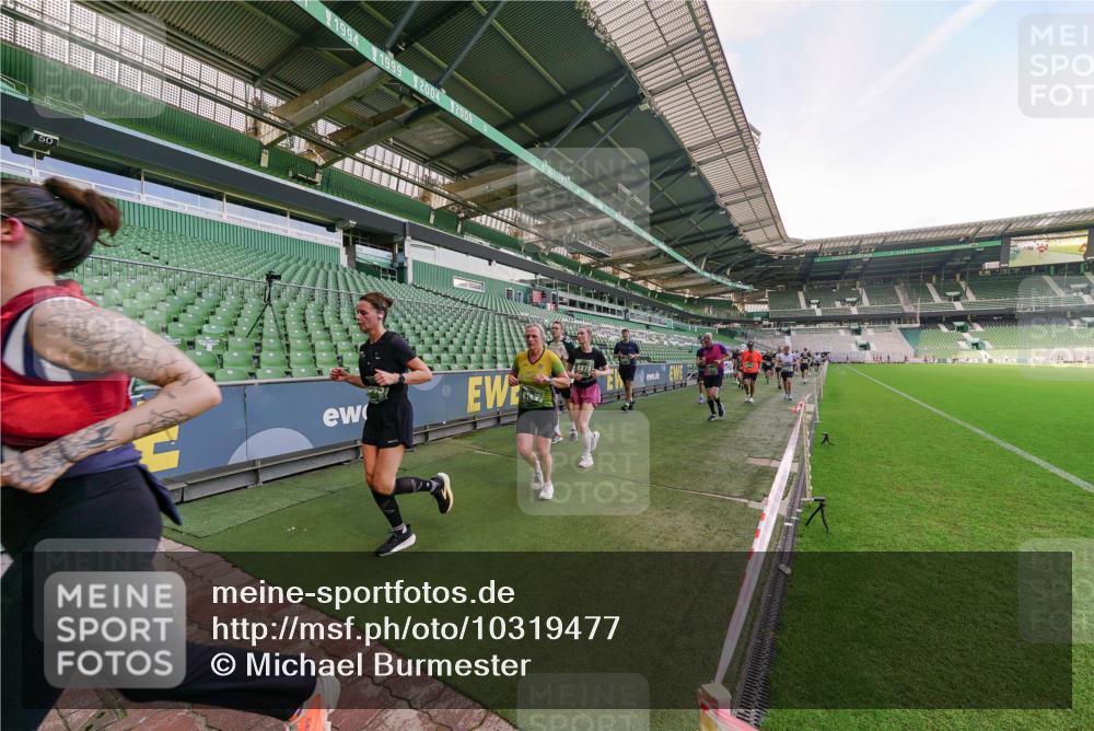 13.09.2026 - 21. swb-Marathon Bremen Michael Burmester http://msf.ph/oto/10319477 13.09.2026 13:18:19 Laufen im Stadion 311, 404, 449, 486, 546, 588, 732, 753, 837, 921, 1057, 1424, 1425, 1431, 1506, 1765, 1790, 1813, 1844, 1868, 2056, 2067, 2096, 2123, 2137, 2224, 2294, 2357, 2358, 2389, 2419, 2453, 2532, 2550, 2557, 2586, 2601, 2614, 2622, 2647, 2655, 2786, 2821, 2845, 2849, 2857, 2879, 2880, 2893, 2944, 2984, 2999, 3072, 3096, 3100, 3104, 3146, 3180, 3195, 3198, 3210, 3213, 3285, 3287, 3314, 3337, 3421, 3431, 3476, 3479, 3506, 3537, 3548, 3619, 3633, 3654, 3740, 3879, 4478 meine-sportfotos.de