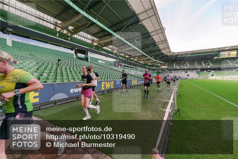 13.09.2026 - 21. swb-Marathon Bremen Michael Burmester http://msf.ph/oto/10319490 13.09.2026 13:18:21 Laufen im Stadion 311, 404, 449, 486, 546, 588, 732, 753, 837, 921, 1057, 1424, 1425, 1431, 1506, 1765, 1790, 1813, 1844, 1868, 2056, 2067, 2096, 2123, 2137, 2224, 2294, 2357, 2358, 2389, 2419, 2453, 2532, 2550, 2557, 2563, 2586, 2601, 2614, 2622, 2647, 2655, 2786, 2845, 2849, 2857, 2879, 2880, 2893, 2944, 2984, 2999, 3072, 3096, 3100, 3104, 3146, 3180, 3195, 3198, 3210, 3285, 3287, 3314, 3337, 3421, 3431, 3476, 3479, 3506, 3537, 3548, 3619, 3633, 3654, 3740, 3879, 4478 meine-sportfotos.de
