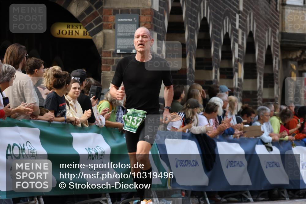 13.09.2026 - 21. swb-Marathon Bremen Strokosch-Dieckow http://msf.ph/oto/10319496 13.09.2026 13:07:47 Ziel 819, 2135, 2706, 3043, 3118, 4743, 4808, 7803, 8060, 8098, 8467, 4732, 6692, 13091, 13160 meine-sportfotos.de