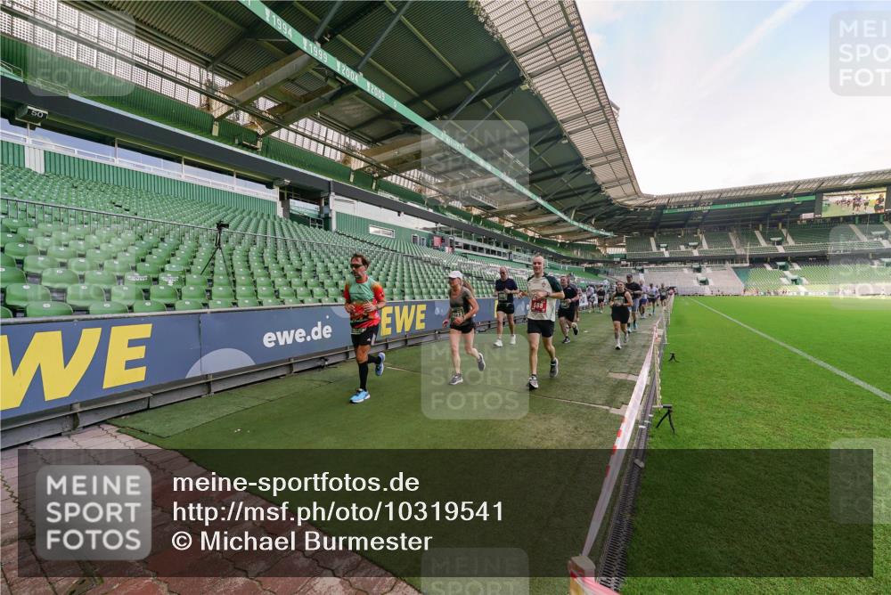 13.09.2026 - 21. swb-Marathon Bremen Michael Burmester http://msf.ph/oto/10319541 13.09.2026 13:18:25 Laufen im Stadion 311, 404, 449, 486, 546, 588, 732, 753, 837, 921, 1057, 1424, 1425, 1431, 1506, 1765, 1790, 1813, 1844, 1868, 2056, 2067, 2096, 2123, 2137, 2224, 2294, 2357, 2358, 2389, 2419, 2453, 2532, 2550, 2557, 2563, 2586, 2601, 2614, 2622, 2647, 2655, 2786, 2845, 2849, 2857, 2879, 2880, 2893, 2944, 2983, 2984, 2999, 3046, 3072, 3096, 3100, 3104, 3146, 3180, 3189, 3195, 3198, 3210, 3285, 3287, 3314, 3337, 3421, 3431, 3476, 3479, 3506, 3537, 3548, 3619, 3633, 3654, 3740, 3879, 4478 meine-sportfotos.de