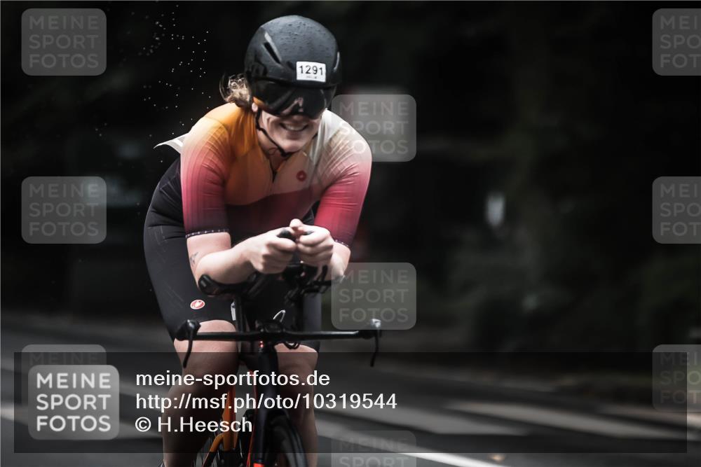 13.09.2026 - Stadtparktriathlon H.Heesch http://msf.ph/oto/10319544 13.09.2026 13:03:55 Radfahren 1191, 1253, 1291, 1413 meine-sportfotos.de