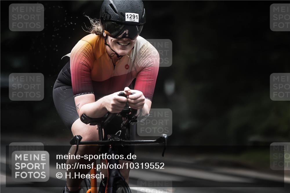 13.09.2026 - Stadtparktriathlon H.Heesch http://msf.ph/oto/10319552 13.09.2026 13:03:56 Radfahren 1253, 1291, 1413 meine-sportfotos.de