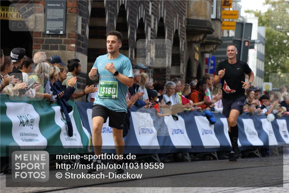 13.09.2026 - 21. swb-Marathon Bremen Strokosch-Dieckow http://msf.ph/oto/10319559 13.09.2026 13:07:54 Ziel 819, 2135, 2706, 4743, 4990, 5570, 5976, 7558, 7803, 8060, 8098, 8467, 8611, 8737, 9035, 2098, 2266, 2844, 6692, 13091, 13160 meine-sportfotos.de