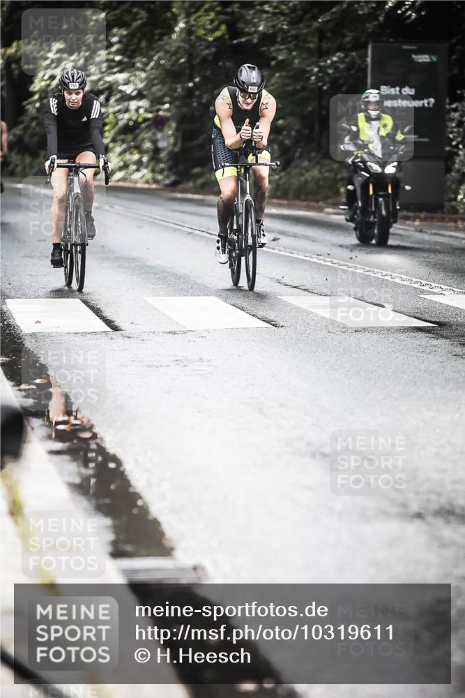 13.09.2026 - Stadtparktriathlon H.Heesch http://msf.ph/oto/10319611 13.09.2026 11:55:44 Radfahren 786, 862, 873, 892, 932 meine-sportfotos.de