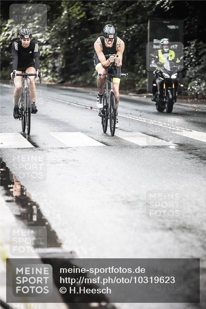 13.09.2026 - Stadtparktriathlon H.Heesch http://msf.ph/oto/10319623 13.09.2026 11:55:44 Radfahren 786, 862, 873, 892, 932 meine-sportfotos.de