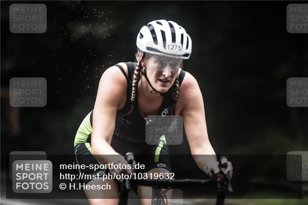 13.09.2026 - Stadtparktriathlon H.Heesch http://msf.ph/oto/10319632 13.09.2026 13:04:16 Radfahren 1170, 1275, 1297 meine-sportfotos.de