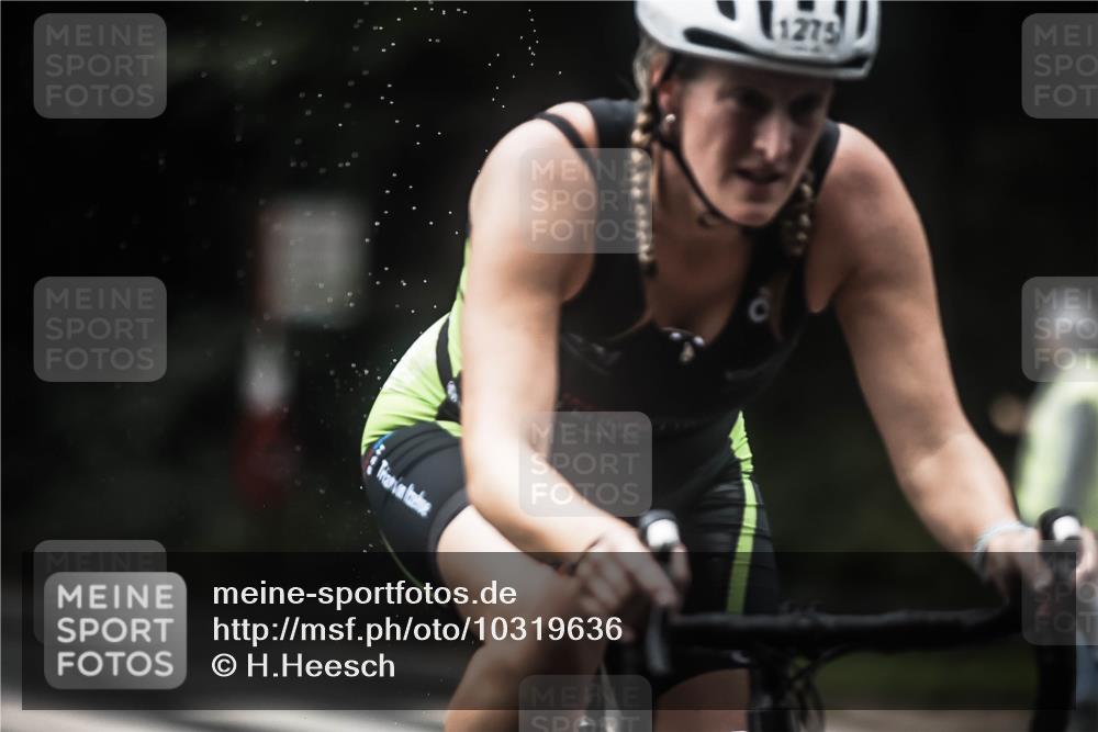 13.09.2026 - Stadtparktriathlon H.Heesch http://msf.ph/oto/10319636 13.09.2026 13:04:16 Radfahren 1170, 1275, 1297 meine-sportfotos.de
