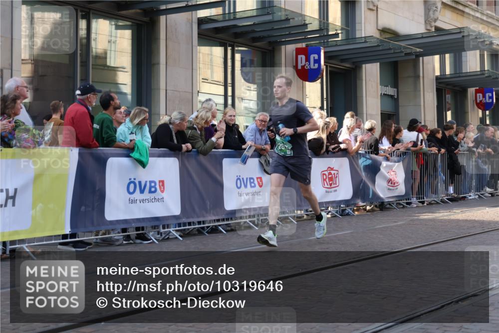 13.09.2026 - 21. swb-Marathon Bremen Strokosch-Dieckow http://msf.ph/oto/10319646 13.09.2026 13:17:36 Ziel 948, 1631, 1797, 2001, 2125, 2634, 2812, 3051, 3192, 3514, 4131, 4286, 4374, 4498, 4499, 4620, 4733, 5530, 5817, 5935, 5948, 6290, 6448, 8805, 8869, 9505, 9595, 9596, 9837, 13041, 13107, 560, 771, 842, 1297, 2008, 2234, 2812, 3148, 3760, 4171, 4498, 4499, 5041, 5550, 6095, 6734, 6803, 7901, 8100, 8250, 8253, 8446, 8532, 8714, 9075, 9400 meine-sportfotos.de