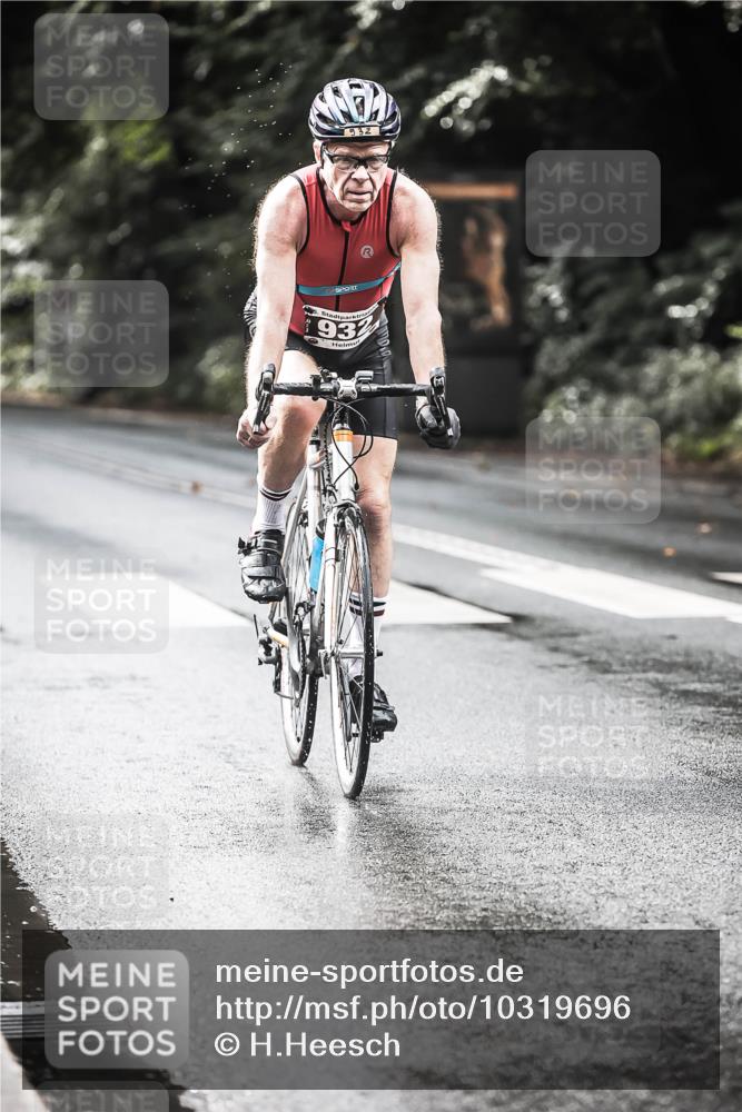 13.09.2026 - Stadtparktriathlon H.Heesch http://msf.ph/oto/10319696 13.09.2026 11:55:49 Radfahren 739, 786, 862, 932 meine-sportfotos.de