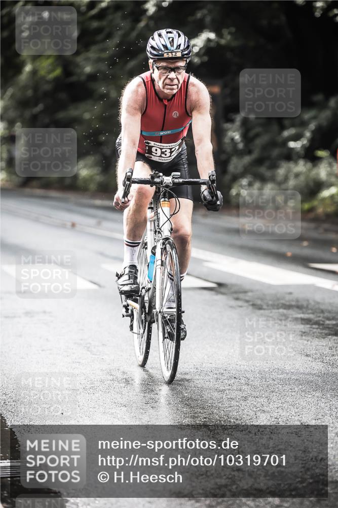 13.09.2026 - Stadtparktriathlon H.Heesch http://msf.ph/oto/10319701 13.09.2026 11:55:49 Radfahren 739, 786, 862, 932 meine-sportfotos.de