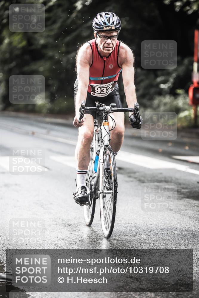 13.09.2026 - Stadtparktriathlon H.Heesch http://msf.ph/oto/10319708 13.09.2026 11:55:49 Radfahren 739, 786, 862, 932 meine-sportfotos.de
