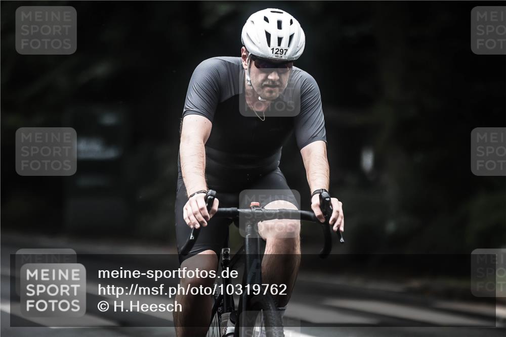 13.09.2026 - Stadtparktriathlon H.Heesch http://msf.ph/oto/10319762 13.09.2026 13:04:23 Radfahren 1170, 1196, 1245, 1261, 1269, 1297, 1301 meine-sportfotos.de