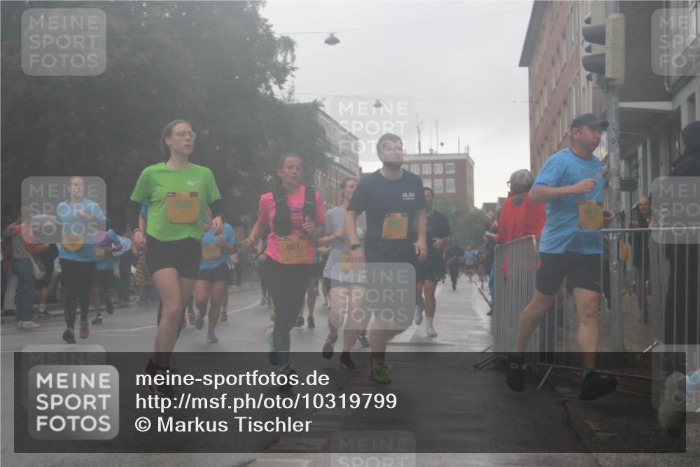 13.09.2026 - Kiel Lauf Markus Tischler http://msf.ph/oto/10319799 13.09.2026 10:51:17 Fleethörn 3104, 2692, 661 meine-sportfotos.de