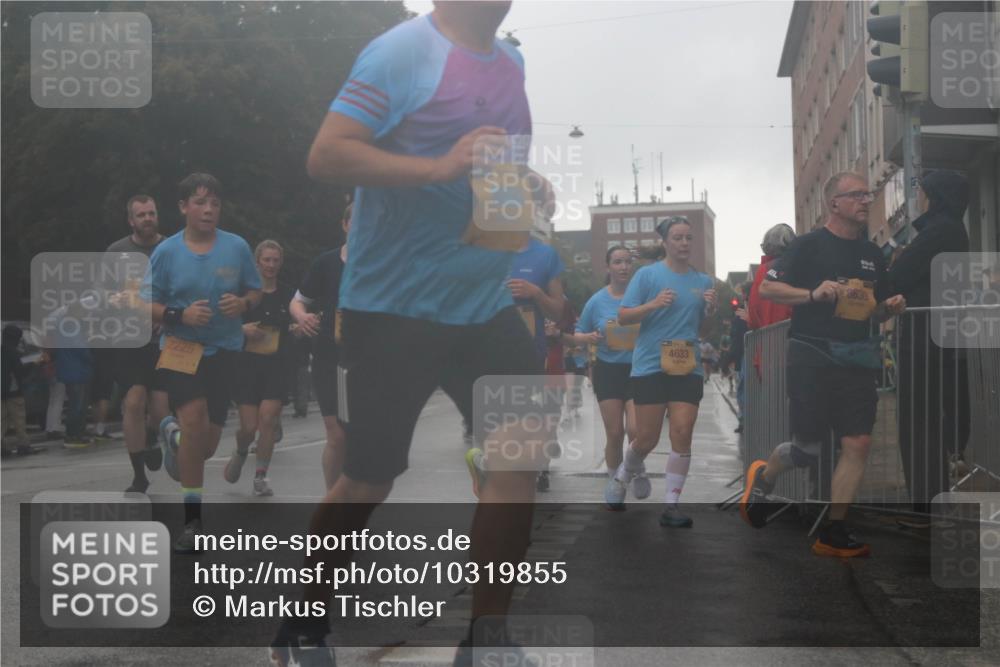 13.09.2026 - Kiel Lauf Markus Tischler http://msf.ph/oto/10319855 13.09.2026 10:51:24 Fleethörn 2225, 4633, 8639 meine-sportfotos.de