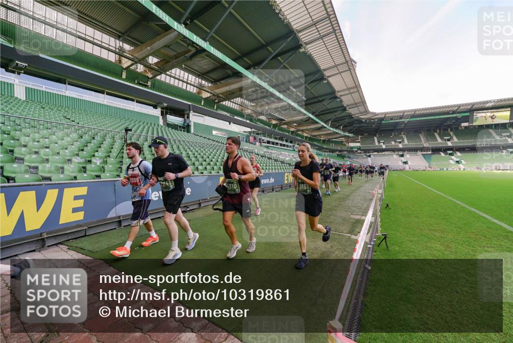 13.09.2026 - 21. swb-Marathon Bremen Michael Burmester http://msf.ph/oto/10319861 13.09.2026 13:18:59 Laufen im Stadion 311, 333, 404, 486, 512, 546, 732, 753, 837, 921, 938, 1156, 1431, 1506, 1765, 1844, 1868, 2056, 2123, 2137, 2224, 2240, 2294, 2315, 2357, 2358, 2453, 2557, 2563, 2601, 2614, 2622, 2626, 2647, 2689, 2702, 2703, 2722, 2786, 2843, 2845, 2849, 2857, 2879, 2880, 2893, 2944, 2983, 2999, 3031, 3046, 3072, 3096, 3100, 3116, 3146, 3180, 3189, 3198, 3210, 3243, 3263, 3285, 3287, 3315, 3337, 3421, 3476, 3537, 3548, 3619, 3633, 3654, 3740, 3879, 4478 meine-sportfotos.de