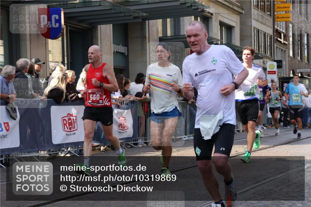 13.09.2026 - 21. swb-Marathon Bremen Strokosch-Dieckow http://msf.ph/oto/10319869 13.09.2026 13:17:41 Ziel 948, 1631, 1797, 1872, 2001, 2260, 2634, 2671, 3051, 3192, 3241, 3514, 3634, 4131, 4286, 4374, 4733, 5292, 5530, 5695, 5935, 5948, 6152, 6290, 6448, 8094, 8805, 8869, 8943, 8944, 9595, 9596, 9609, 9837, 13041, 560, 771, 842, 1297, 2008, 2125, 2234, 2812, 3148, 3760, 4171, 4498, 4499, 4620, 5041, 5550, 5817, 6803, 7901, 8100, 8250, 8253, 8446, 8532, 8714, 9075, 9400, 9505, 13107 meine-sportfotos.de