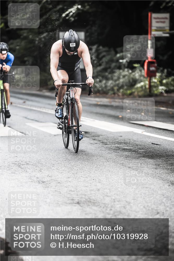 13.09.2026 - Stadtparktriathlon H.Heesch http://msf.ph/oto/10319928 13.09.2026 11:56:05 Radfahren 745, 857, 927, 965, 985 meine-sportfotos.de