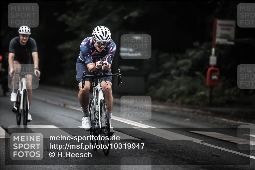 13.09.2026 - Stadtparktriathlon H.Heesch http://msf.ph/oto/10319947 13.09.2026 13:04:38 Radfahren 1205, 1211, 1268, 1271, 1286, 1316, 1338 meine-sportfotos.de