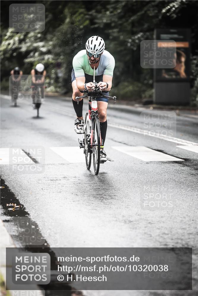 13.09.2026 - Stadtparktriathlon H.Heesch http://msf.ph/oto/10320038 13.09.2026 11:56:19 Radfahren 842, 858, 879, 919, 990, 1059 meine-sportfotos.de