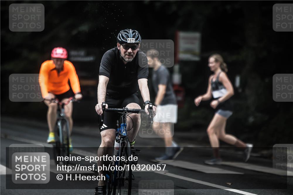 13.09.2026 - Stadtparktriathlon H.Heesch http://msf.ph/oto/10320057 13.09.2026 13:04:42 Radfahren 1205, 1211, 1241, 1268, 1271, 1316, 1338 meine-sportfotos.de