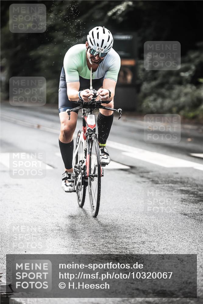 13.09.2026 - Stadtparktriathlon H.Heesch http://msf.ph/oto/10320067 13.09.2026 11:56:20 Radfahren 842, 858, 879, 919, 990, 1059 meine-sportfotos.de
