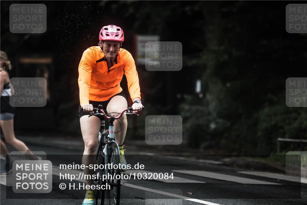 13.09.2026 - Stadtparktriathlon H.Heesch http://msf.ph/oto/10320084 13.09.2026 13:04:43 Radfahren 1205, 1211, 1241, 1268, 1271, 1316, 1338 meine-sportfotos.de