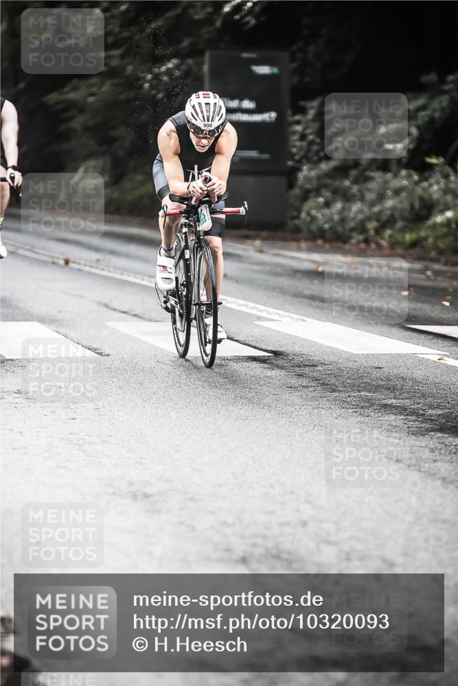 13.09.2026 - Stadtparktriathlon H.Heesch http://msf.ph/oto/10320093 13.09.2026 11:56:22 Radfahren 816, 842, 858, 879, 919, 990 meine-sportfotos.de