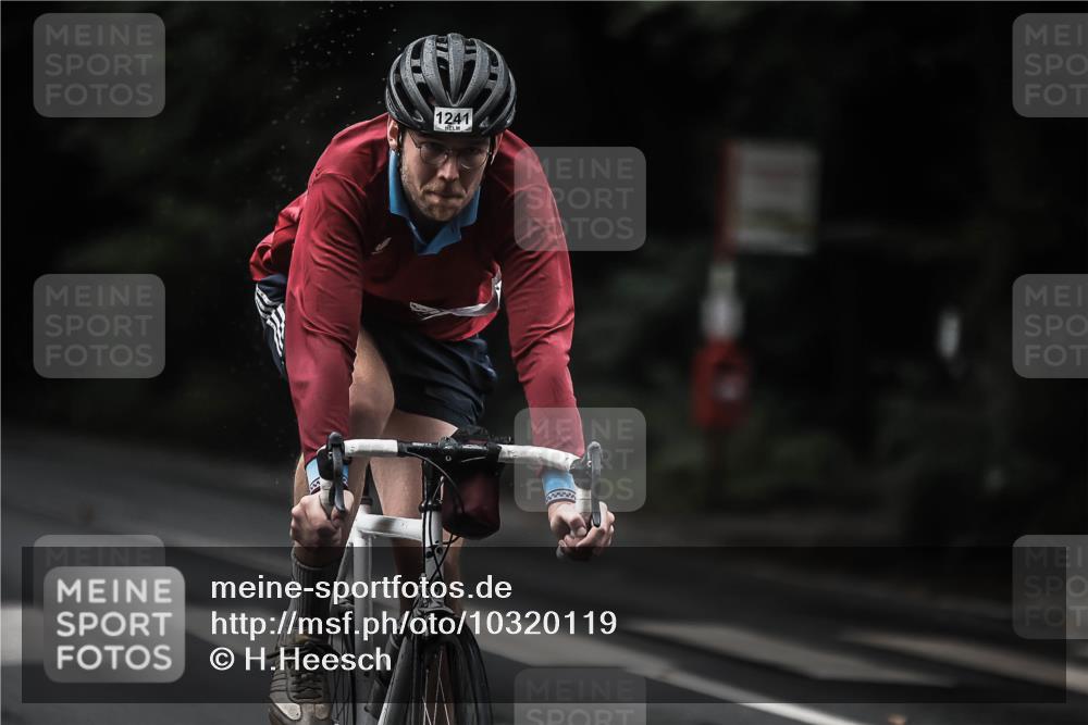 13.09.2026 - Stadtparktriathlon H.Heesch http://msf.ph/oto/10320119 13.09.2026 13:04:48 Radfahren 1084, 1192, 1211, 1241, 1316, 1359, 1392 meine-sportfotos.de