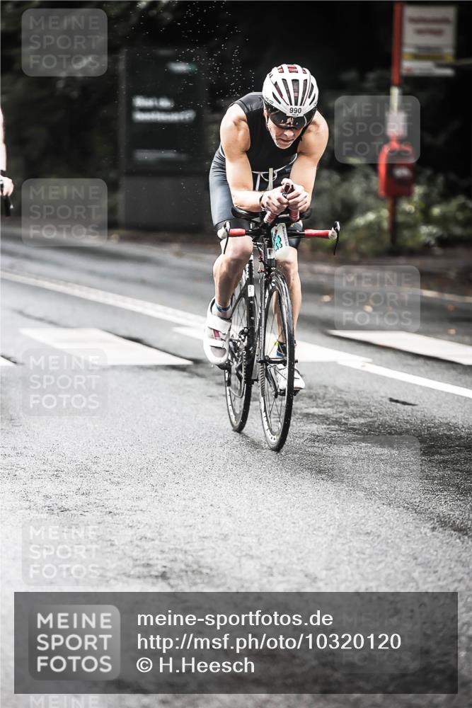 13.09.2026 - Stadtparktriathlon H.Heesch http://msf.ph/oto/10320120 13.09.2026 11:56:22 Radfahren 816, 842, 858, 879, 919, 990 meine-sportfotos.de