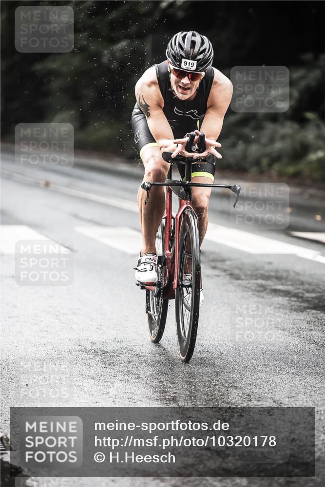 13.09.2026 - Stadtparktriathlon H.Heesch http://msf.ph/oto/10320178 13.09.2026 11:56:24 Radfahren 776, 816, 842, 858, 879, 919, 990, 1001 meine-sportfotos.de