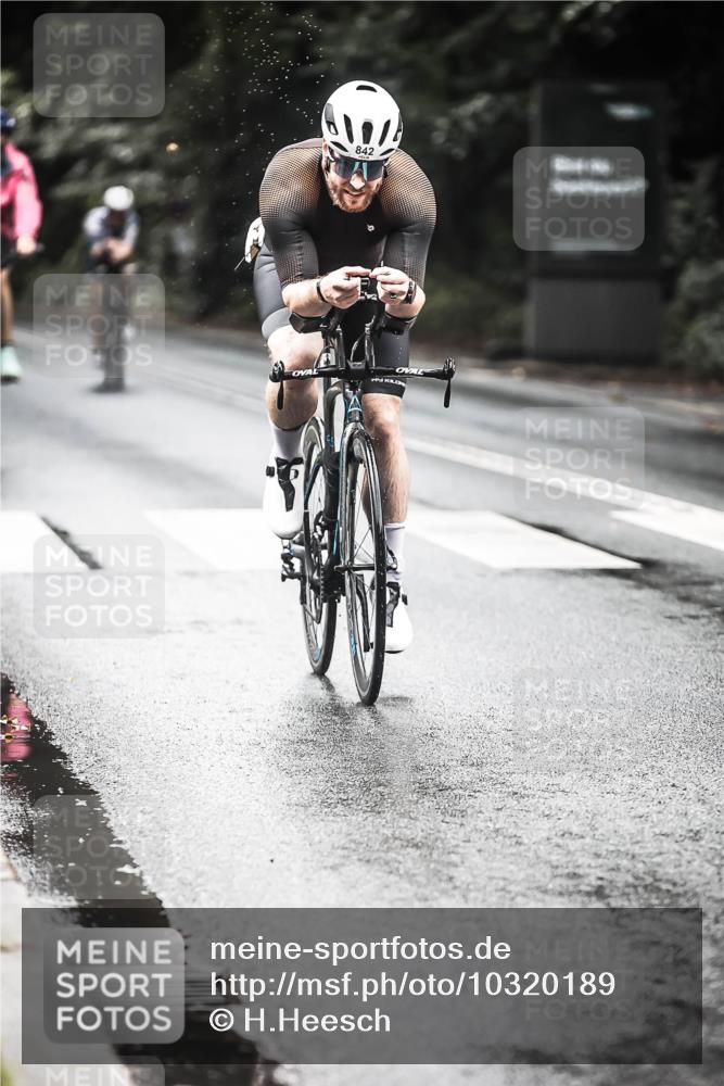 13.09.2026 - Stadtparktriathlon H.Heesch http://msf.ph/oto/10320189 13.09.2026 11:56:25 Radfahren 740, 776, 816, 842, 858, 879, 919, 990, 1001 meine-sportfotos.de
