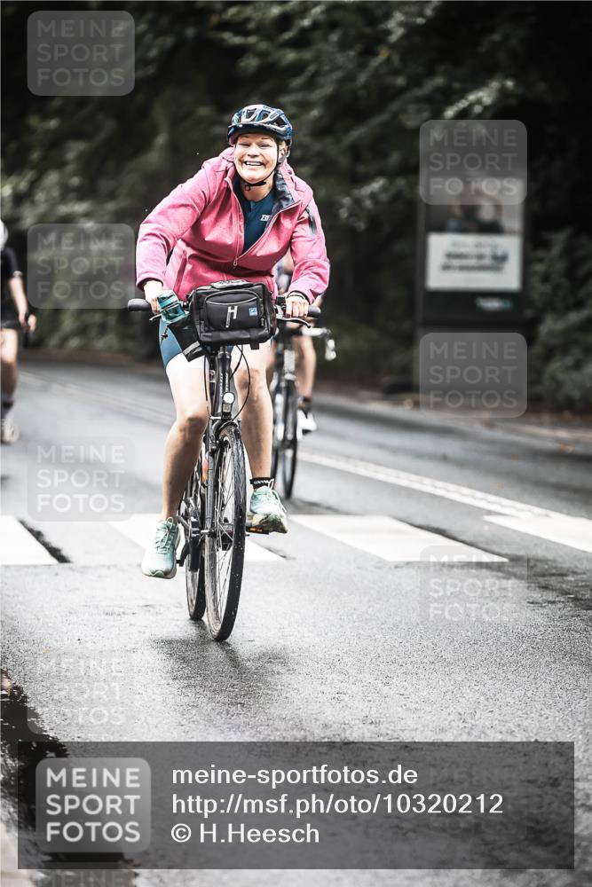 13.09.2026 - Stadtparktriathlon H.Heesch http://msf.ph/oto/10320212 13.09.2026 11:56:28 Radfahren 740, 776, 803, 816, 842, 858, 919, 990, 1001 meine-sportfotos.de