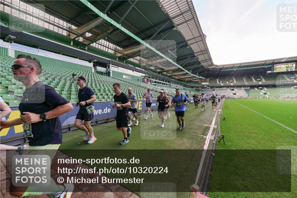 13.09.2026 - 21. swb-Marathon Bremen Michael Burmester http://msf.ph/oto/10320224 13.09.2026 13:19:36 Laufen im Stadion 333, 464, 486, 512, 546, 921, 938, 1066, 1129, 1156, 1409, 1431, 1446, 1506, 1697, 1756, 1765, 1815, 1916, 2028, 2123, 2137, 2224, 2240, 2294, 2315, 2349, 2453, 2533, 2557, 2563, 2614, 2622, 2626, 2689, 2694, 2695, 2702, 2703, 2722, 2756, 2786, 2843, 2845, 2849, 2857, 2879, 2944, 2983, 2999, 3031, 3046, 3059, 3072, 3096, 3100, 3116, 3139, 3189, 3198, 3243, 3263, 3264, 3285, 3287, 3310, 3315, 3619, 3740, 3879, 4478 meine-sportfotos.de
