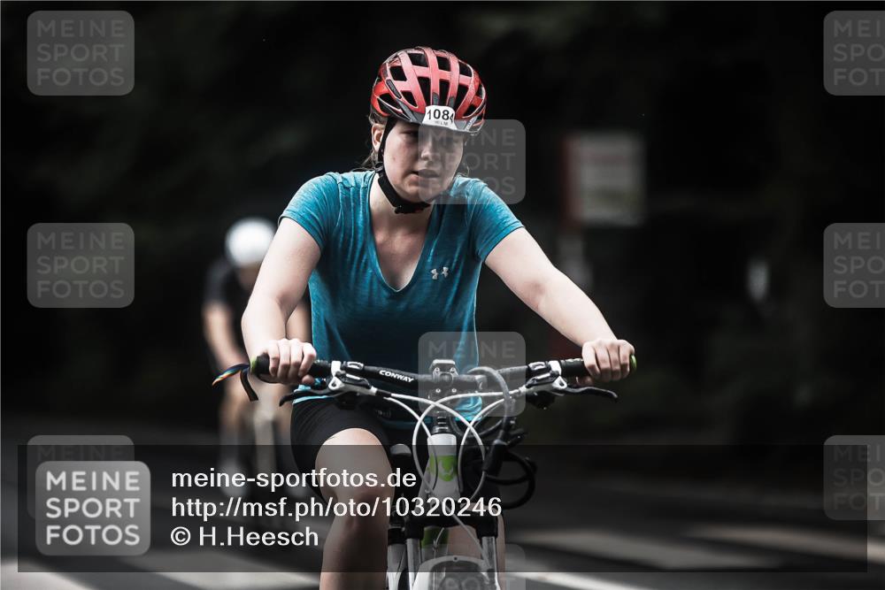 13.09.2026 - Stadtparktriathlon H.Heesch http://msf.ph/oto/10320246 13.09.2026 13:04:55 Radfahren 1084, 1192, 1208, 1278, 1304, 1359, 1374, 1392, 1424 meine-sportfotos.de