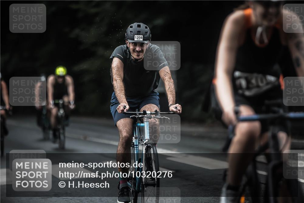 13.09.2026 - Stadtparktriathlon H.Heesch http://msf.ph/oto/10320276 13.09.2026 13:04:59 Radfahren 1084, 1208, 1278, 1284, 1304, 1333, 1346, 1372, 1374, 1409, 1410, 1424 meine-sportfotos.de
