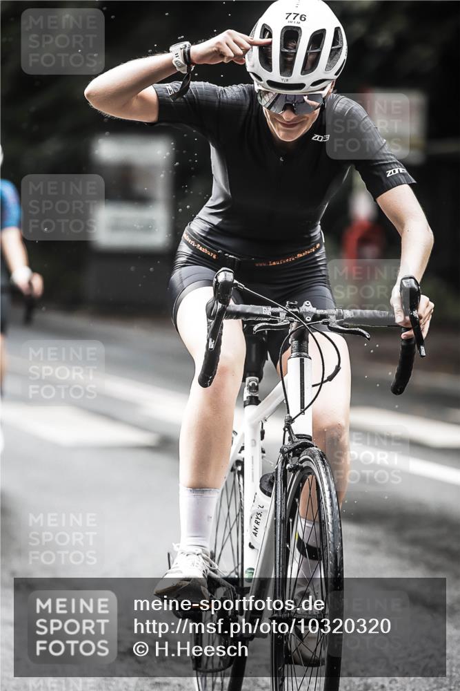 13.09.2026 - Stadtparktriathlon H.Heesch http://msf.ph/oto/10320320 13.09.2026 11:56:30 Radfahren 740, 776, 803, 816, 842, 919, 1001 meine-sportfotos.de