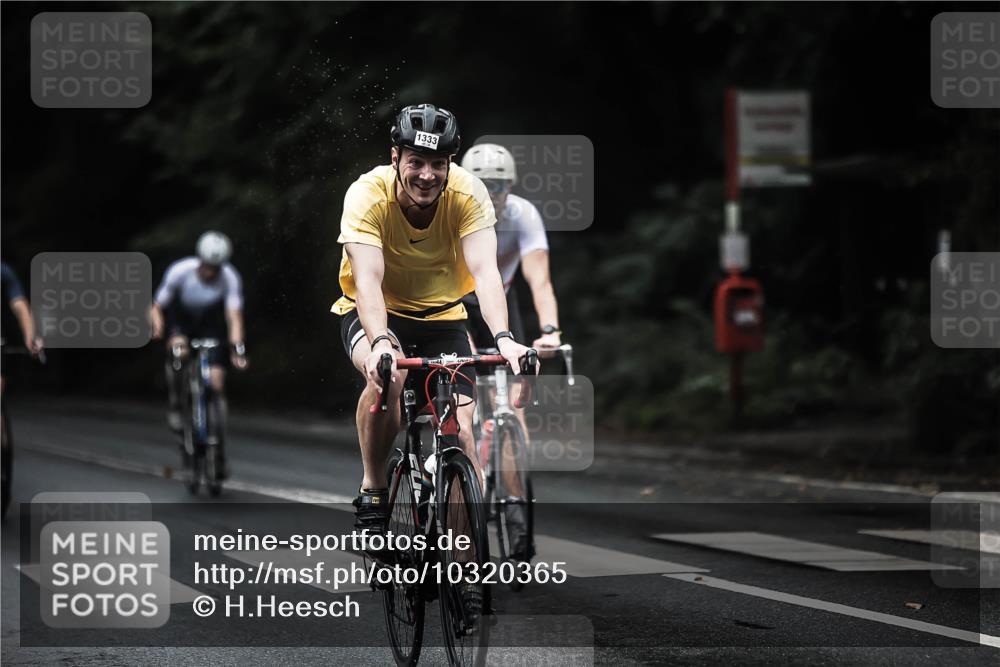 13.09.2026 - Stadtparktriathlon H.Heesch http://msf.ph/oto/10320365 13.09.2026 13:05:03 Radfahren 1208, 1284, 1304, 1306, 1333, 1346, 1372, 1374, 1386, 1409, 1410, 1424 meine-sportfotos.de