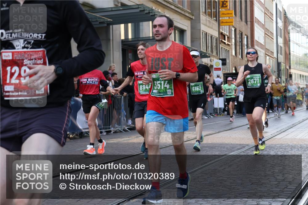 13.09.2026 - 21. swb-Marathon Bremen Strokosch-Dieckow http://msf.ph/oto/10320389 13.09.2026 13:17:50 Ziel 948, 1631, 1797, 1872, 2001, 2260, 2634, 2671, 3241, 3458, 3514, 3634, 4131, 4733, 5292, 5695, 5935, 5948, 6152, 6290, 6448, 7954, 8094, 8805, 8869, 8943, 8944, 9134, 9609, 9837, 10065, 560, 771, 1297, 2008, 2125, 2234, 2812, 3051, 3192, 3760, 4171, 4286, 4374, 4498, 4499, 4620, 5041, 5530, 5550, 5817, 7901, 8100, 8250, 8446, 9075, 9400, 9505, 9595, 9596, 13041, 13107 meine-sportfotos.de