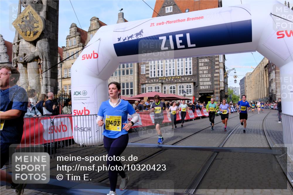 13.09.2026 - 21. swb-Marathon Bremen Tim E. http://msf.ph/oto/10320423 13.09.2026 10:58:39 Ziel 10249, 10494, 10530, 10750, 10798, 11004, 11120, 11131, 11152, 11202, 11295, 11384, 11388, 11403, 11420, 11455, 11686, 11750, 11752, 11906, 11952, 11953, 12017, 12092, 12180, 12386, 12387, 12518 meine-sportfotos.de
